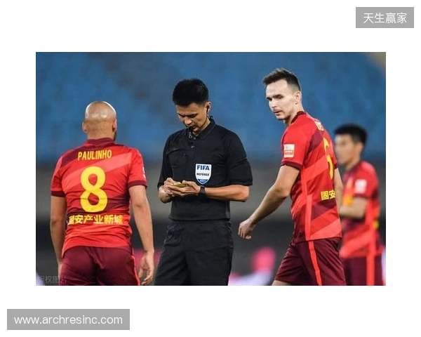 直播吧：上赛季中超“金哨”李海新基本确定执法超级杯海港vs国安