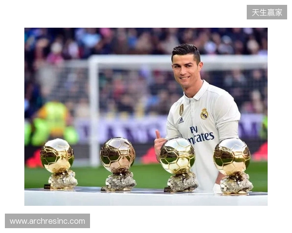 拉门斯：场外我只是个普通人；作为门将我最大的偶像是诺伊尔