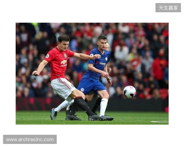 官方:马奎尔与曼联续约至2027年夏天,附带一年续约选项 官方:马奎尔与曼联续约至2027年夏天,附带一年续约选项